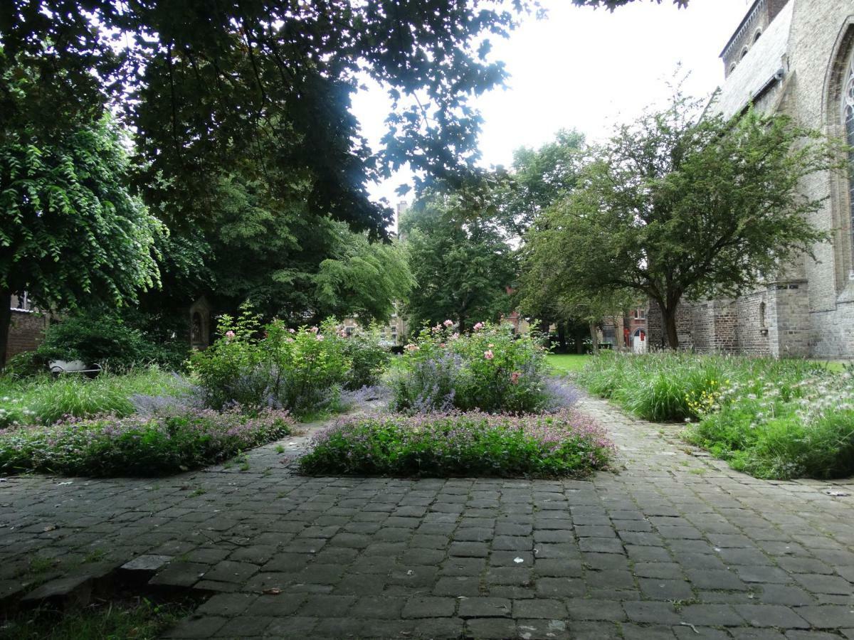 Aan De Vestingrand Villa Ypres Exterior photo
